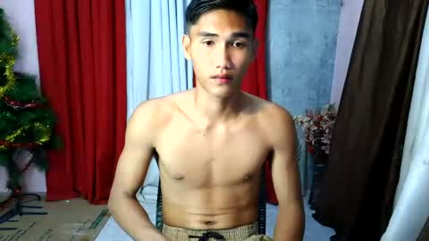 Snapshot of urmoreno_boyxx chatting on 19, 10, 2025 JAY online show from 19, 10, 2025