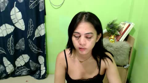 urmystical_sofie online show from 4, 11, 2025