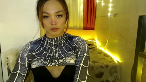 TYRA online show from 13, 12, 2024