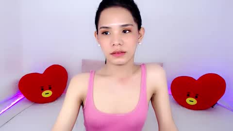 Cute Delancy online show from 8, 4, 2026