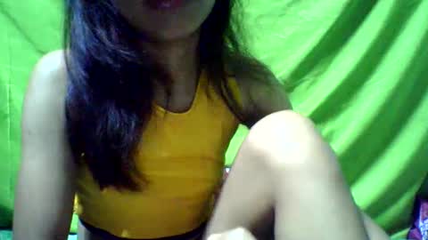 Snapshot of ursexydoll18 chatting on 12, 1, 2025 Darlyn room online show from 12, 1, 2025
