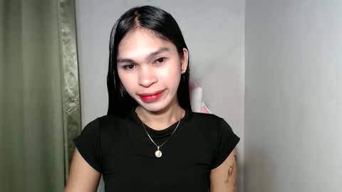 ursweet_zeviixx online show from 9, 11, 2025