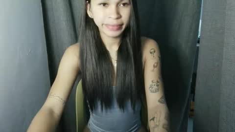 ursweet_zeviixx online show from 16, 3, 2026