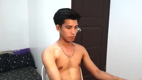 Snapshot of ursweetie_boy chatting on 25, 3, 2026 ursweetie_boy online show from 25, 3, 2026