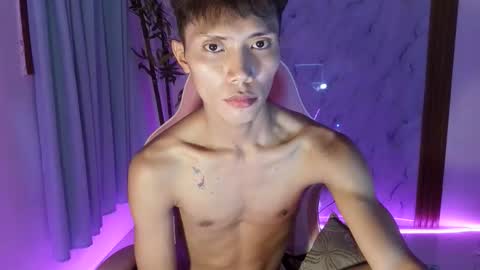 Snapshot of urtwink_jm chatting on 7, 4, 2026 mark online show from 7, 4, 2026