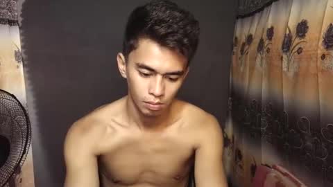 Snapshot of urwild_fuckerxx chatting on 18, 3, 2026 urwild_fuckerxx online show from 18, 3, 2026