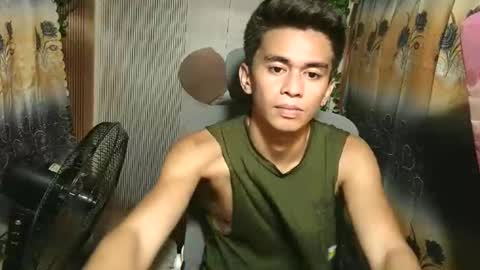 urwild_fuckerxx online show from 15, 5, 2026