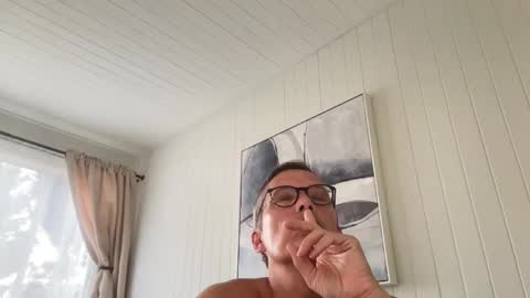 Snapshot of usablemale chatting on 25, 9, 2025 P online show from 25, 9, 2025