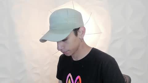 UYUKIE online show from 19, 9, 2025