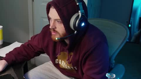 Snapshot of v_for_veng chatting on 19, 11, 2025 v_for_veng online show from 19, 11, 2025