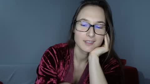 Snapshot of va_len_sea_ya chatting on 5, 1, 2025 Valensiya online show from 5, 1, 2025