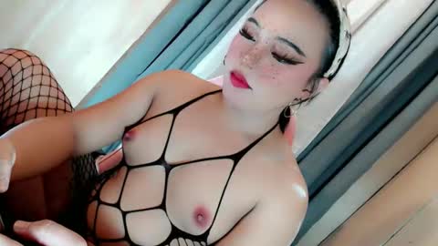 Snapshot of vae_sha chatting on 23, 11, 2025 JESS - DONT FORGET TO FOLLOW ME AND GIVE ME THUMBS UP online show from 23, 11, 2025