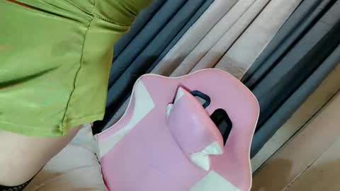 Snapshot of vae_sha chatting on 13, 2, 2026 JESS - DONT FORGET TO FOLLOW ME AND GIVE ME THUMBS UP online show from 13, 2, 2026