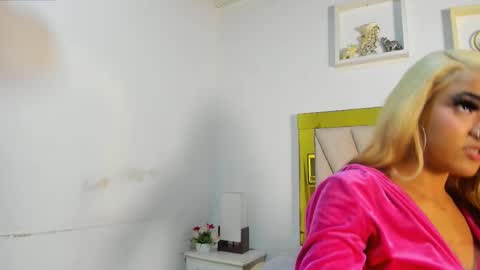 vahioleth  online show from 5, 11, 2025