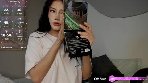 Snapshot of vaiolethsan chatting on 12, 1, 2025 Vaioleth online show from 12, 1, 2025