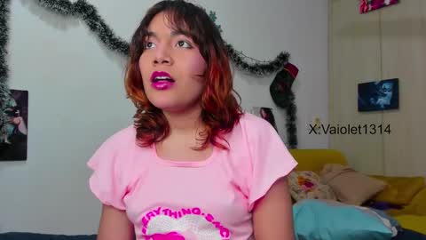 Vaiolet1314 online show from 6, 1, 2025