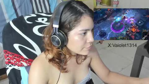 Vaiolet1314 online show from 26, 1, 2025