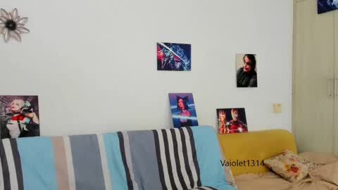 Vaiolet1314 online show from 3, 3, 2025