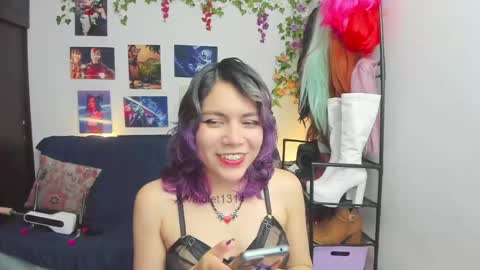 Vaiolet1314 online show from 3, 5, 2026
