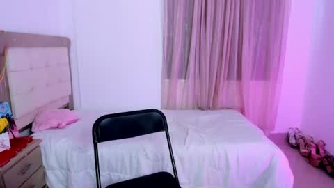 HI IM NEW online show from 29, 6, 2026