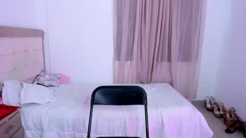 HI IM NEW online show from 1, 7, 2026