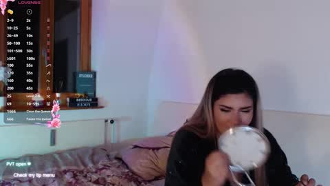 Snapshot of valen210399 chatting on 12, 9, 2025 Alisson online show from 12, 9, 2025