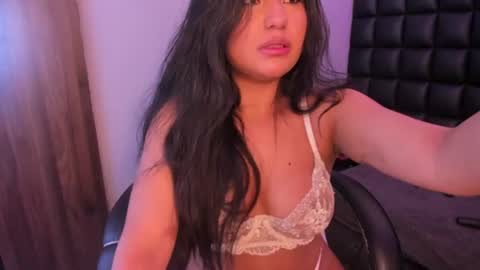 Snapshot of valen_lopeez chatting on 23, 7, 2026 valen lopeez online show from 23, 7, 2026