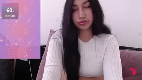 Snapshot of valen_tina33 chatting on 8, 7, 2026 Valentina online show from 8, 7, 2026