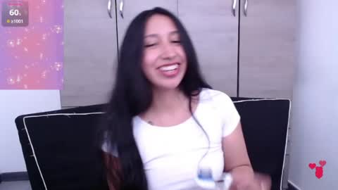 Snapshot of valen_tina33 chatting on 29, 7, 2026 Valentina online show from 29, 7, 2026