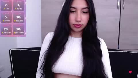 Snapshot of valen_tina33 chatting on 31, 7, 2026 Valentina online show from 31, 7, 2026