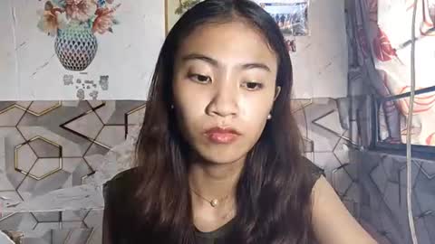 Snapshot of valenciasumney chatting on 14, 6, 2026 Camille online show from 14, 6, 2026