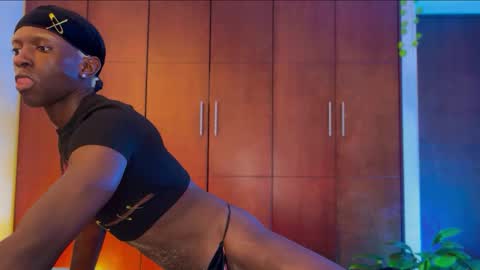   Valentin  independent Cam Boy     online show from 3, 12, 2024