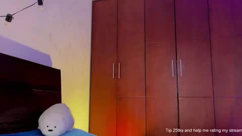   Valentin  independent Cam Boy     online show from 29, 12, 2024