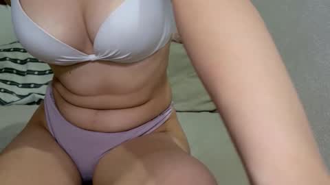 Snapshot of valentina_bailecito chatting on 23, 12, 2025 valentina_bailecito online show from 23, 12, 2025