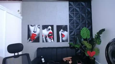 Valentina  online show from 13, 6, 2026