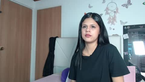 valentina  online show from 3, 5, 2026