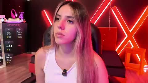Snapshot of valentina_red18 chatting on 13, 4, 2026 Valentina online show from 13, 4, 2026