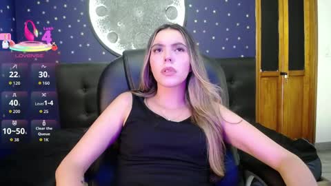 Snapshot of valentina_red18 chatting on 13, 5, 2026 Valentina online show from 13, 5, 2026