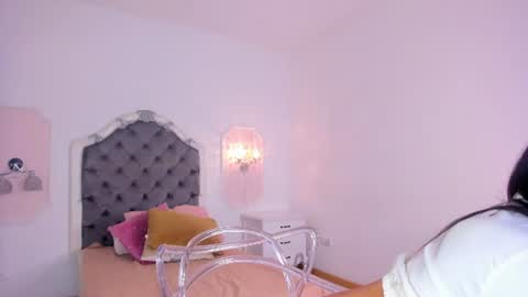 Snapshot of valentina_ross_ chatting on 4, 8, 2026 Valentina online show from 4, 8, 2026