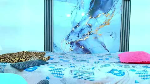 valentina_y_sneiderr online show from 13, 1, 2026