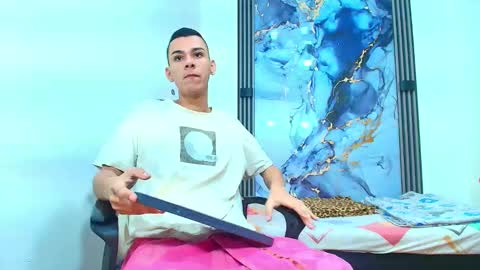 valentina_y_sneiderr online show from 2, 2, 2026