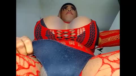 valentinabigcock23 online show from 26, 2, 2025