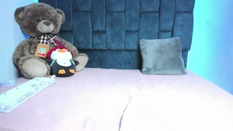 Snapshot of valentinaklean1 chatting on 12, 2, 2026 valentinaklean1 online show from 12, 2, 2026