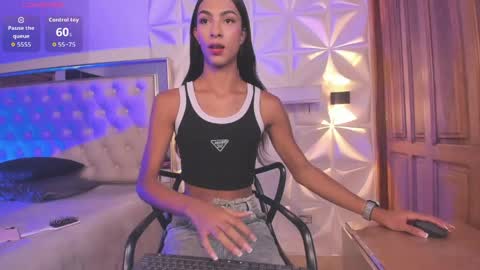 valentinaliux_ online show from 17, 5, 2026