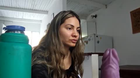 valentinaseleni24 online show from 9, 10, 2025