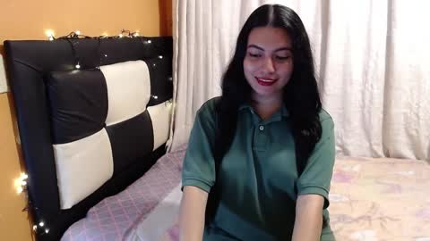 Snapshot of valentinasmith18 chatting on 1, 4, 2026 valentinasmith18 online show from 1, 4, 2026