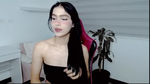 Valentina  online show from 13, 5, 2026