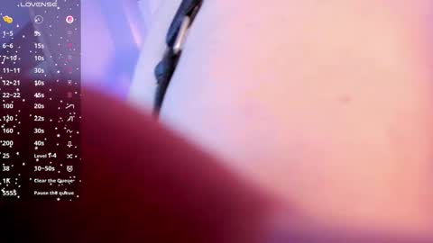 Mia  online show from 7, 10, 2025