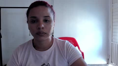 Danielle  Please help me to reach 300 thumbs up online show from 25, 1, 2025