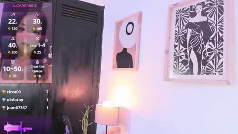 Valentina montes online show from 6, 11, 2025